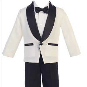 Ivory tuxedo boys size 6